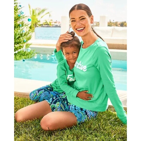 Lilly Pulitzer Rami Sweatshirt Tunic Top Graphic Pullover Beaded S NWD 279050 - Picture 2 of 11